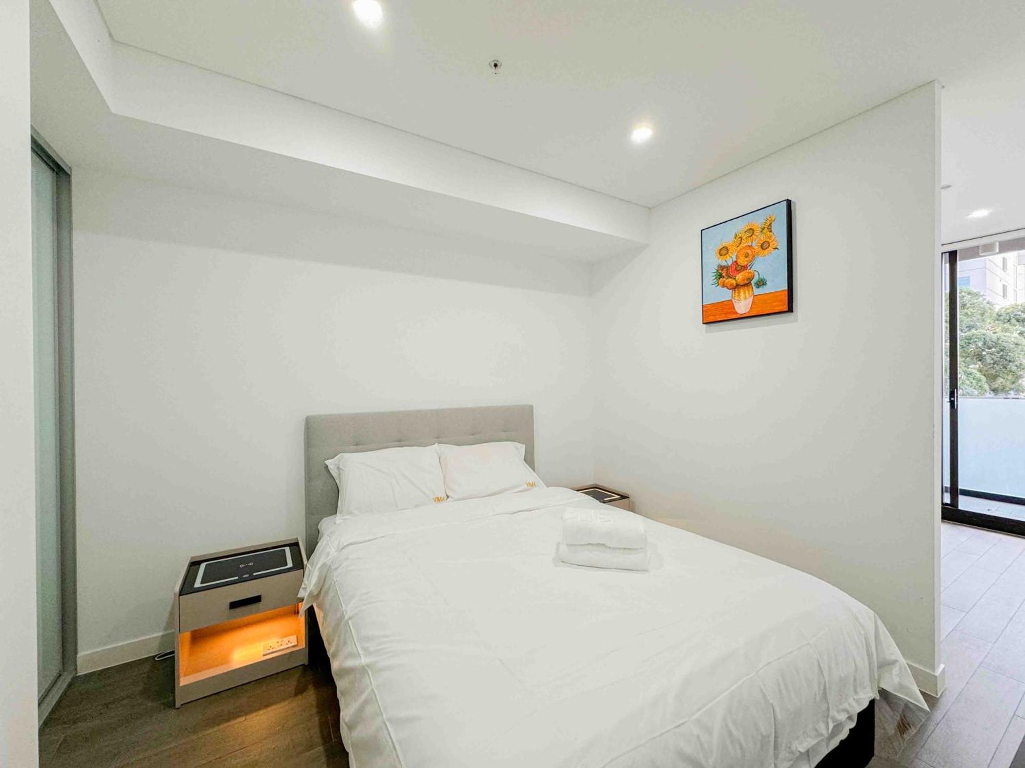 Burwood Studios At St Luke Square Sydney Exteriör bild