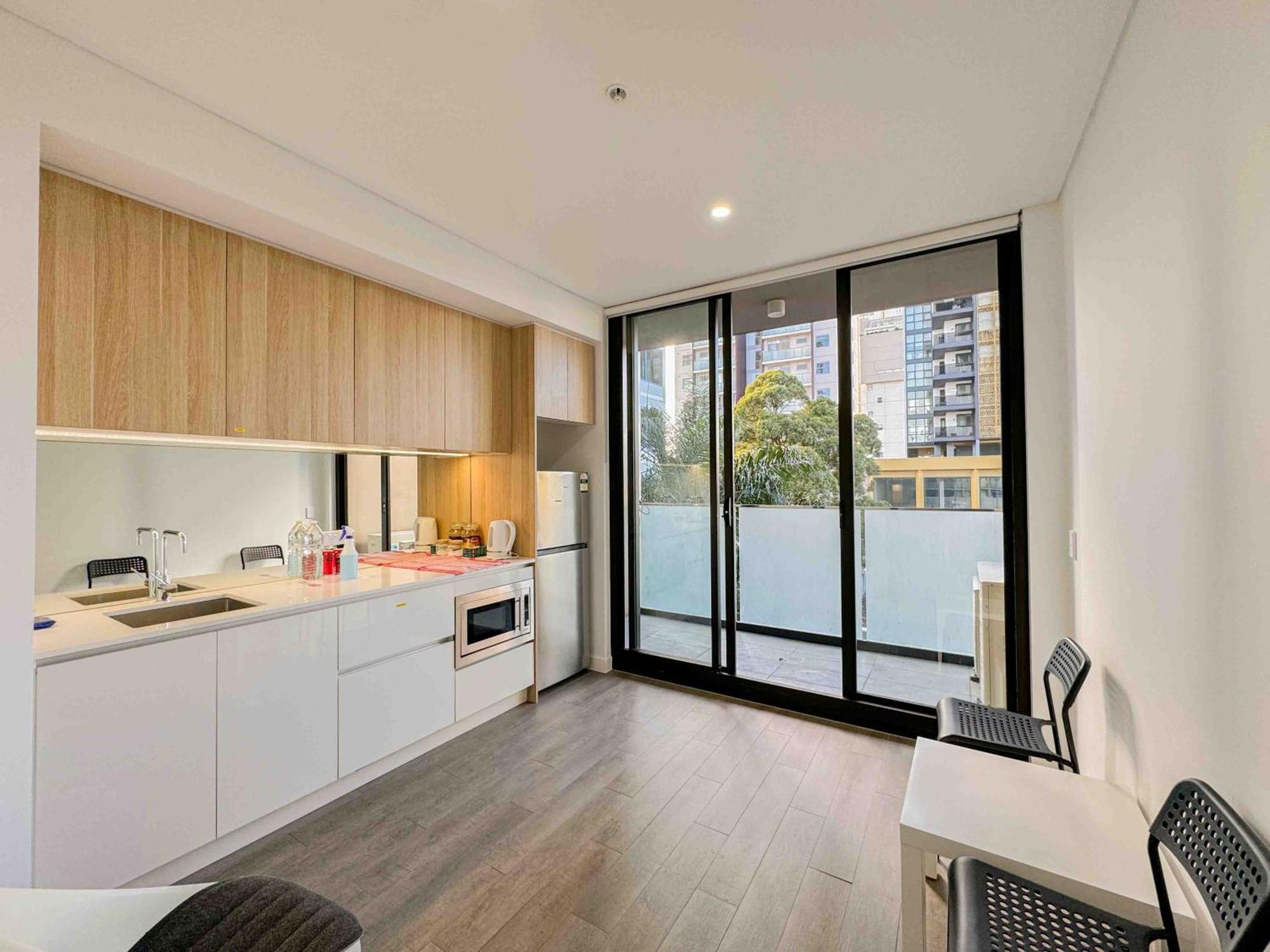 Burwood Studios At St Luke Square Sydney Exteriör bild