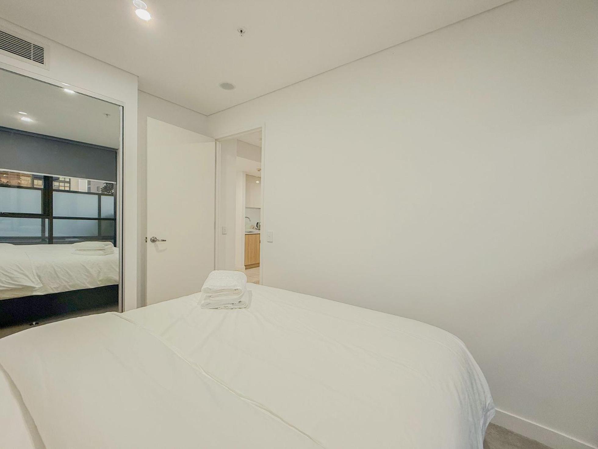 Burwood Studios At St Luke Square Sydney Exteriör bild